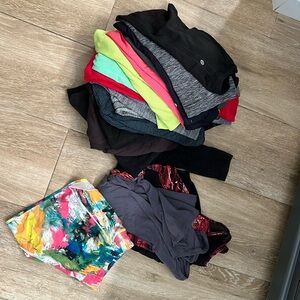 Lululemon, Size 4 shorts & 6 tops